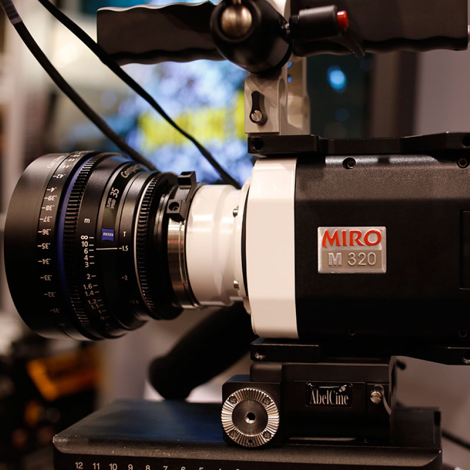 phantom miro m320s